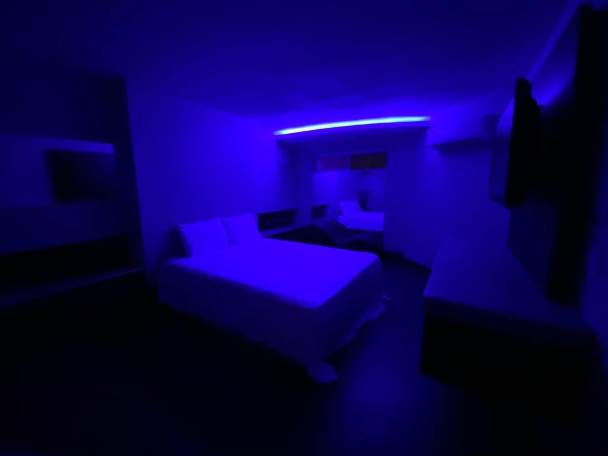 טיחואנה Motel Encuentro מראה חיצוני תמונה